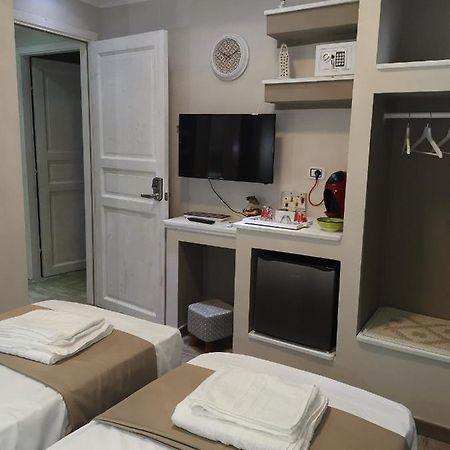 Guesthouse Luisella カリアリ エクステリア 写真