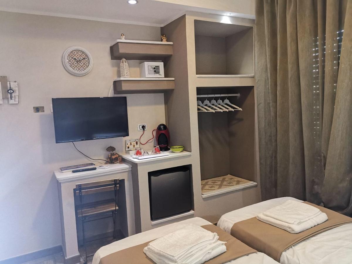 Guesthouse Luisella カリアリ エクステリア 写真